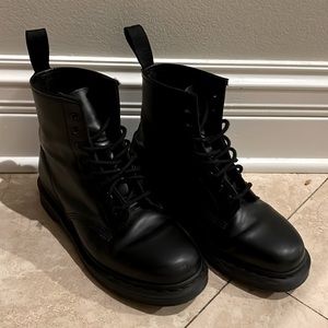 Doc Martens Mono 1460 Black Boot